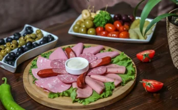 How to Create the Ultimate Halal Charcuterie Board